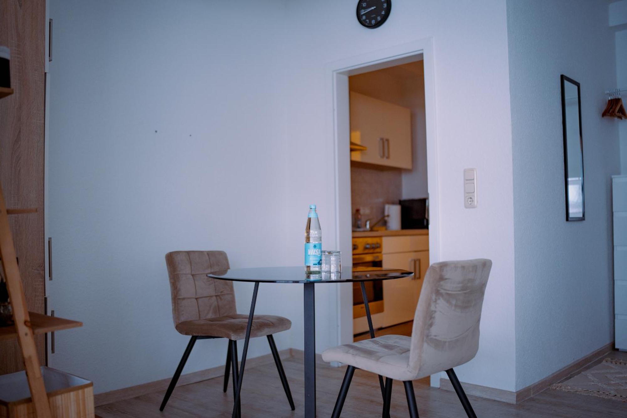Schoenes Apartment In Der Altstadt , Kostenlose Parkplaetze In Der Naehe Емден Екстер'єр фото